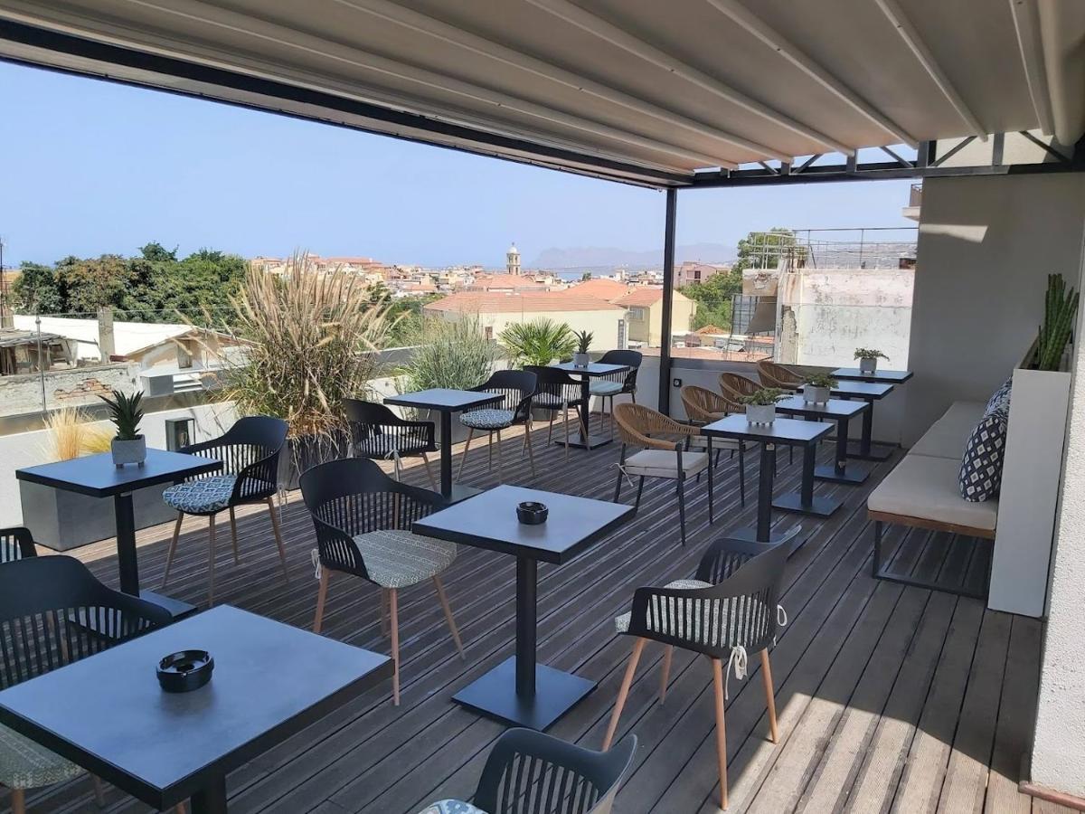 Central City Hotel Chania  Exteriör bild
